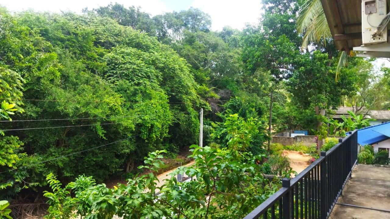 Priyanna Guest, Forest View โปลอนนารูวา ภายนอก รูปภาพ